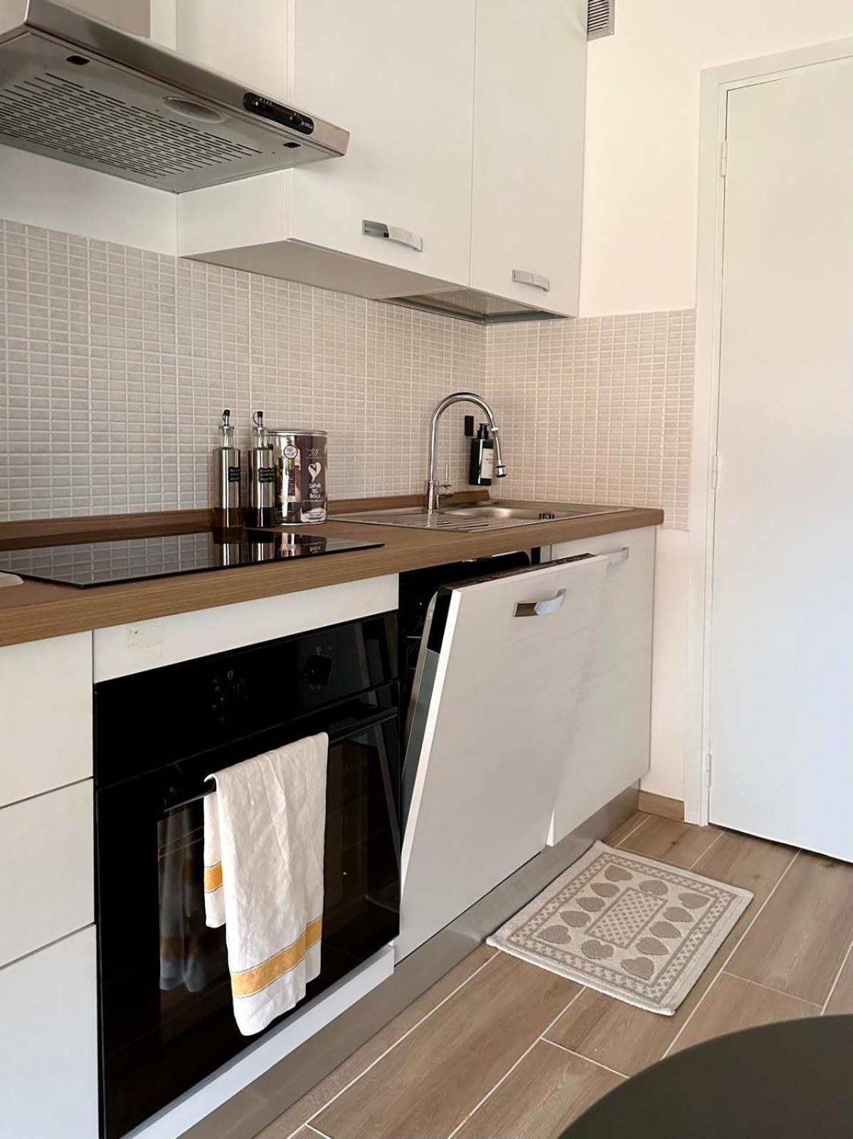 Studio Kialeo Pres De La Plage Avec Parking Roquebrune-Cap-Martin Dış mekan fotoğraf